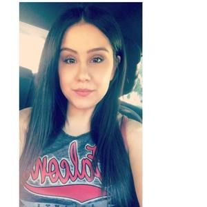 Meet your Posher, Crystal